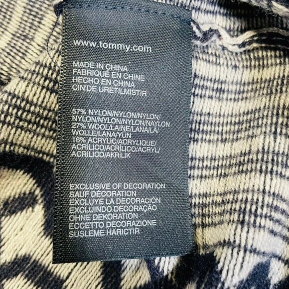 Tommy Hilfiger Navy and White Preppy Short Sleeved Sweater Dress - Picture 11 of 11